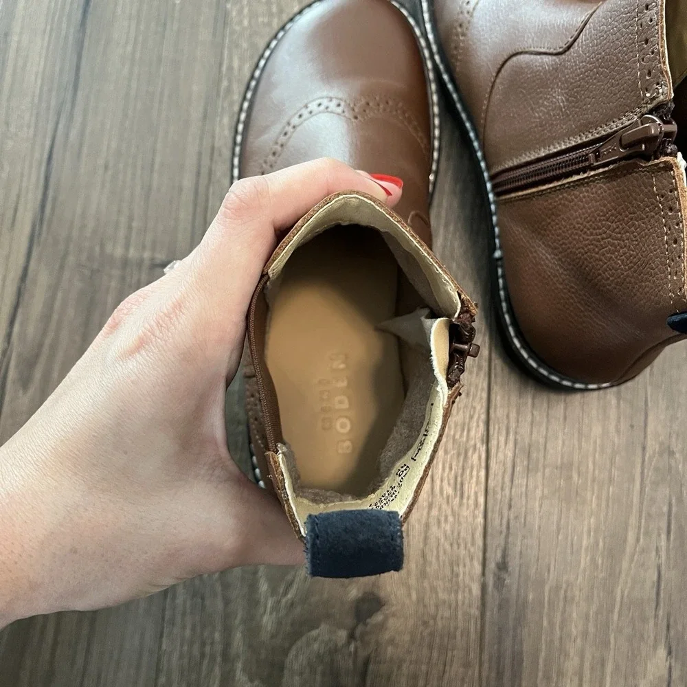 Mini Boden Girls Brown Leather Chelsea Wingtip Brogue ankle Boots Size US 1.5